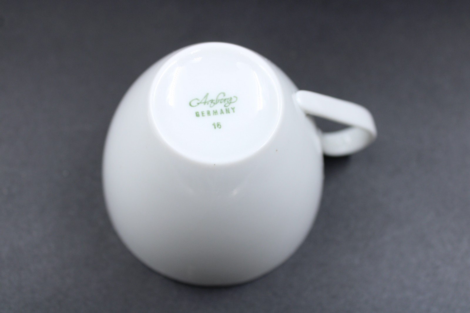 Arzberg klassisch weiß Kaffeetasse Tasse Mokkatasse Espressotasse Vintage H 6 cm